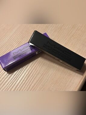 MAC Plumping Lip Gloss Stick - Purple & Black